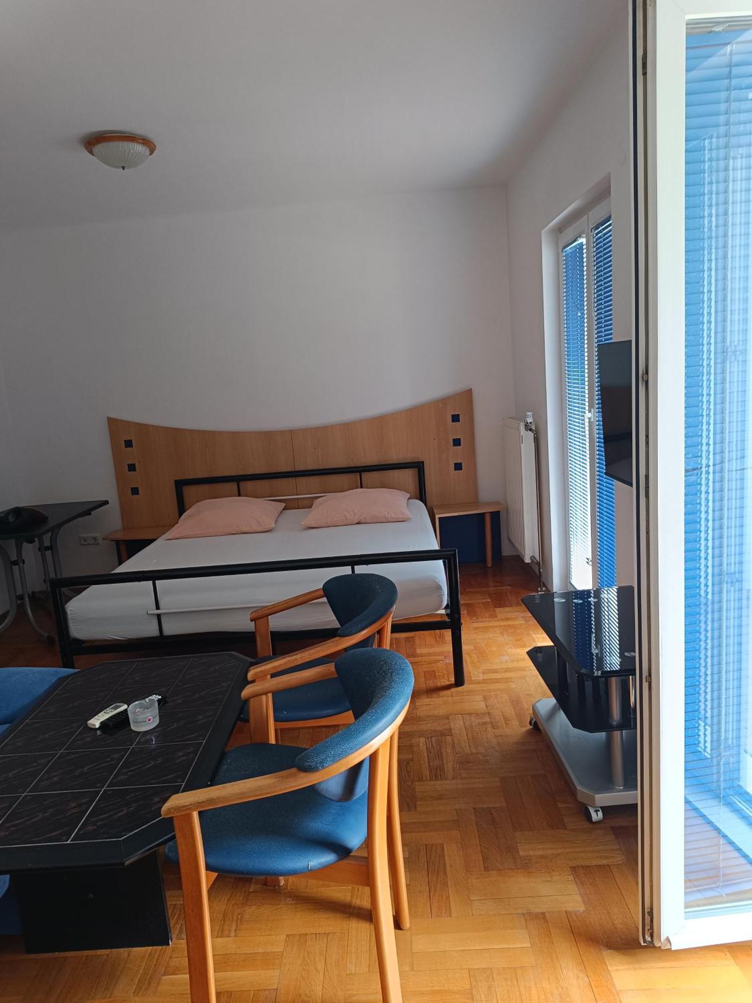 Apartmani "Radi" Baska Voda Phòng bức ảnh